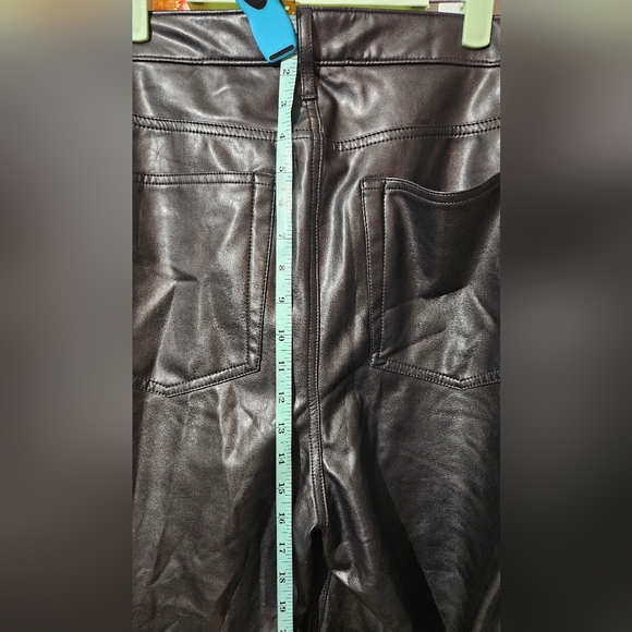 Abercrombie Vegan Leather Relaxed Fit Pants Plus Size 37 - Picture 7 of 10